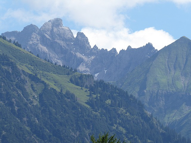 Unvergleichlich schöner Anblick auf die Berge rund um Oberstdorf.