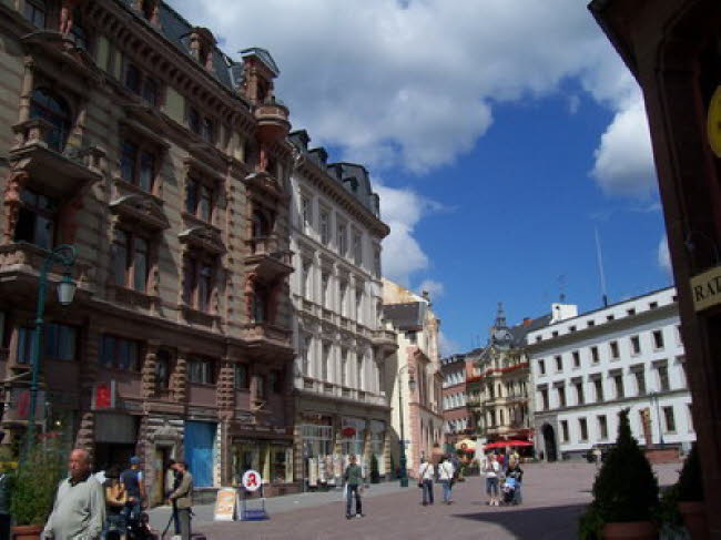 Richtung Marktplatz Wiesbaden 01 2007